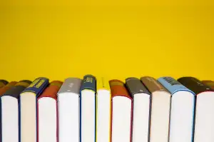 Učebnice Literatury Pro Střední Školy